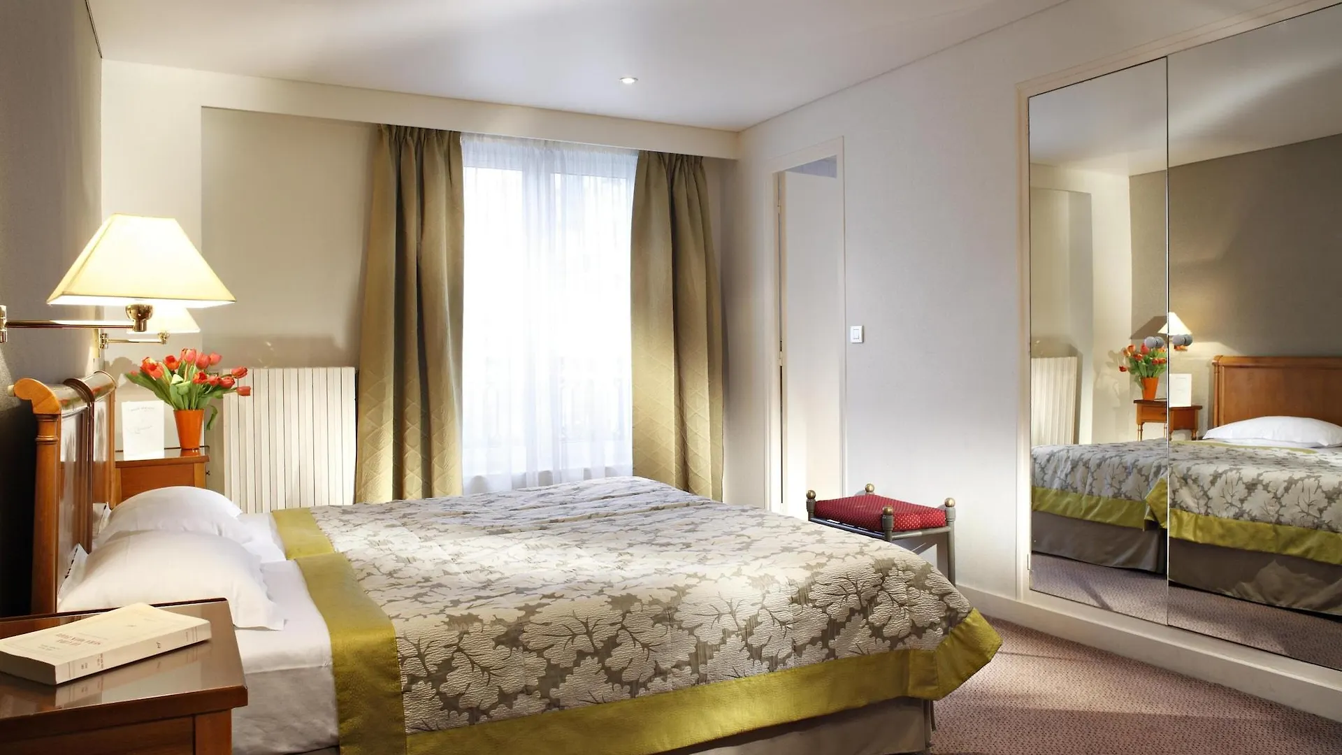 Londres Et New York - Teritoria Hotel 3*
